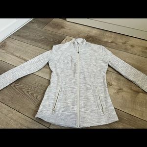 Lululemon size 6 define jacket Wee Are From Space Nimbus Battleship